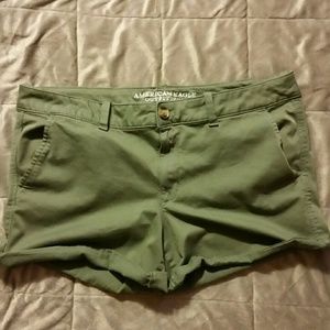 American Eagle Olive Green Twill Midi Short NWOT